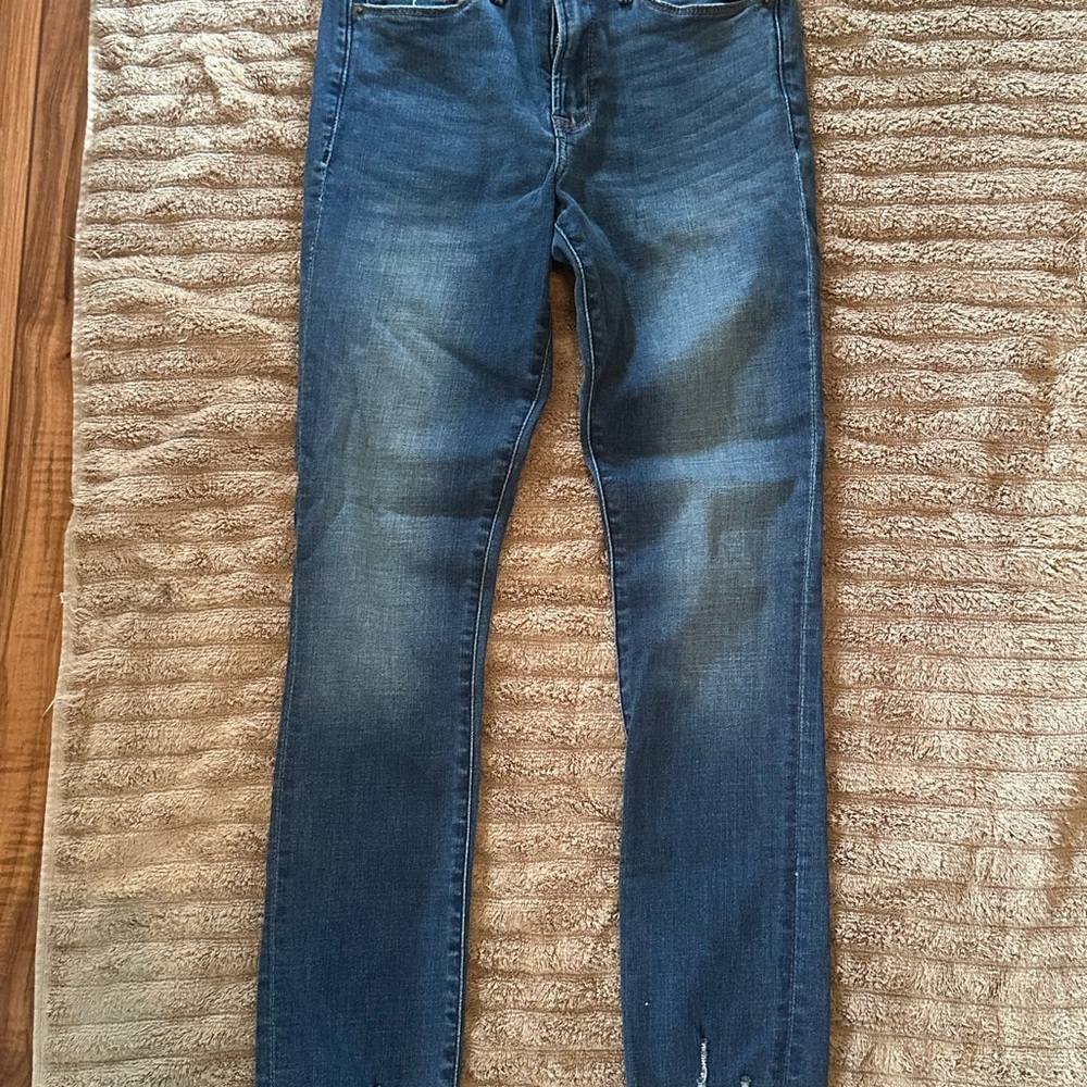 Women’s Blue Jeans